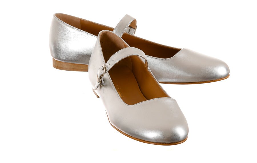 AM PIVOT SILVER BALLERINAS - Crispins Shoes