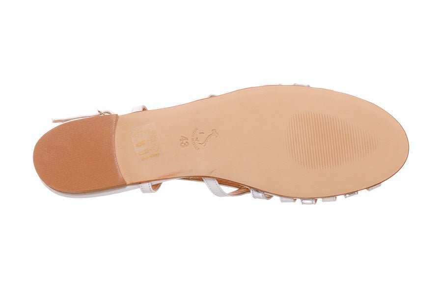 Am Poppy White - Crispins Shoes
