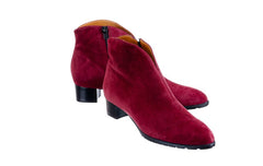 VIA KNOX BURGUNDY ANKLE BOOTS