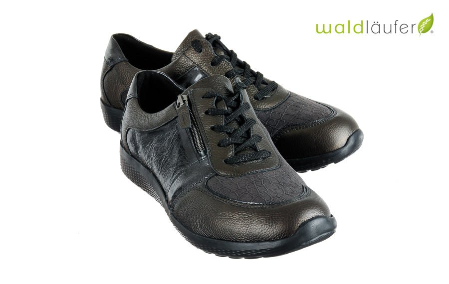 Wal Lennox - Crispins Shoes