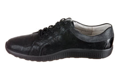 Wal Shoeshine - Crispins Shoes