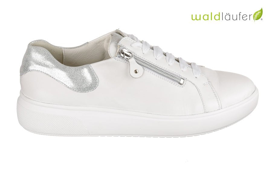 Wal Must White - Crispins Shoes
