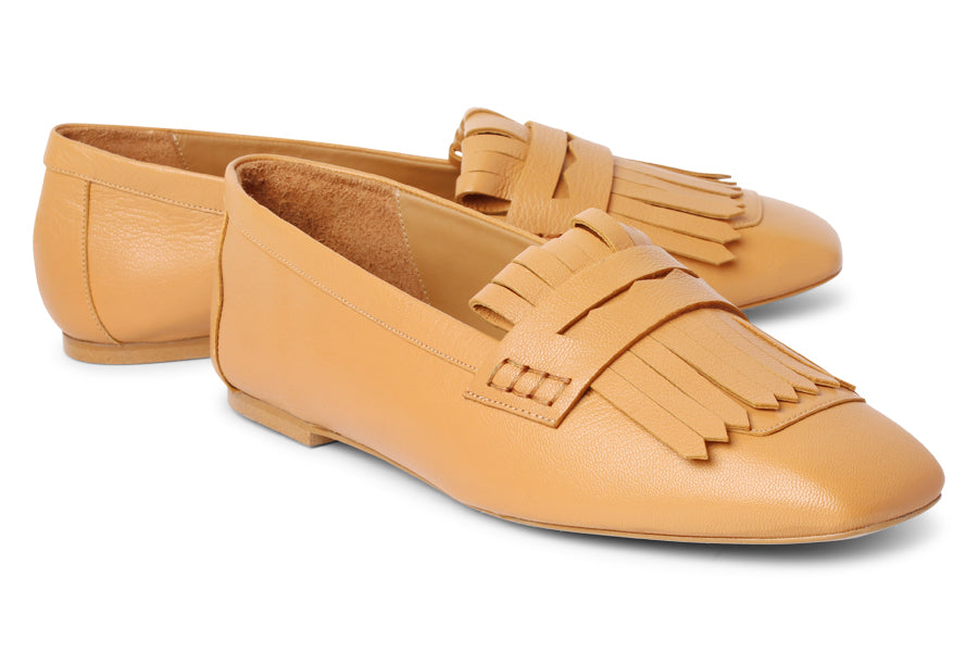 DAN SAFFRON  CAMEL